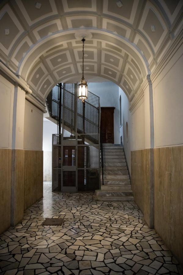La Cementina Apartment Bari Bagian luar foto